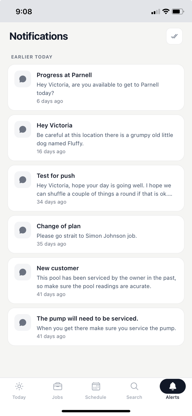PoolAxis alerts screen showing push notifications